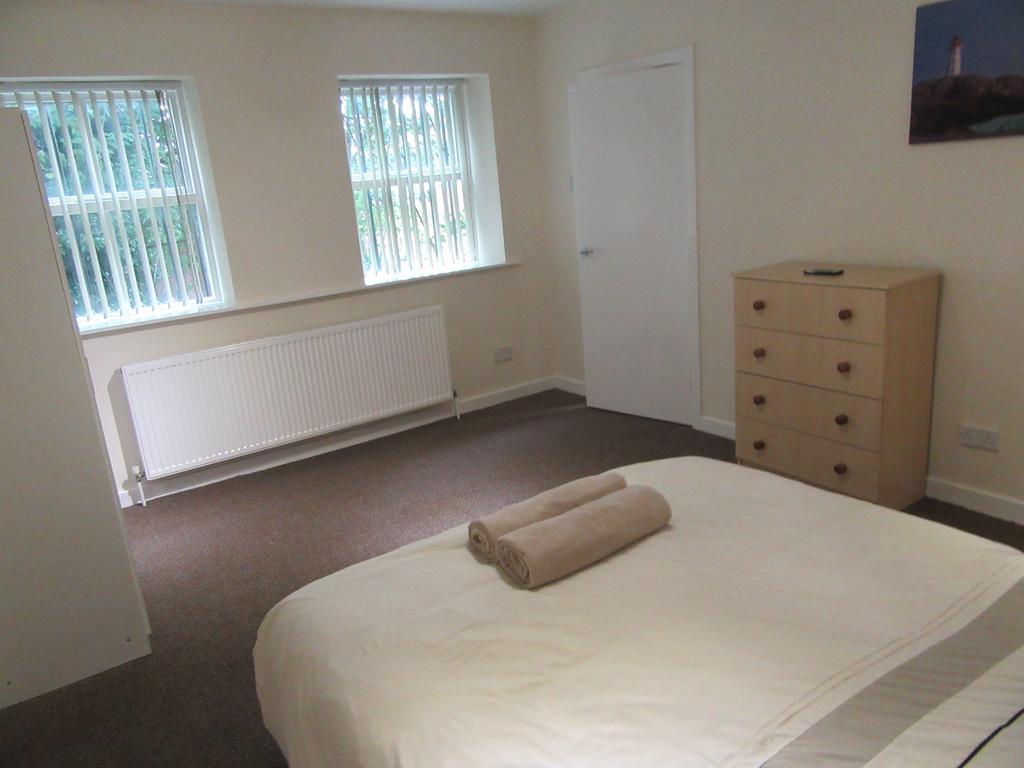 Апартаменты No 4 - Large 2 Bed Near Sefton Park And Lark Lane Ливерпуль Экстерьер фото